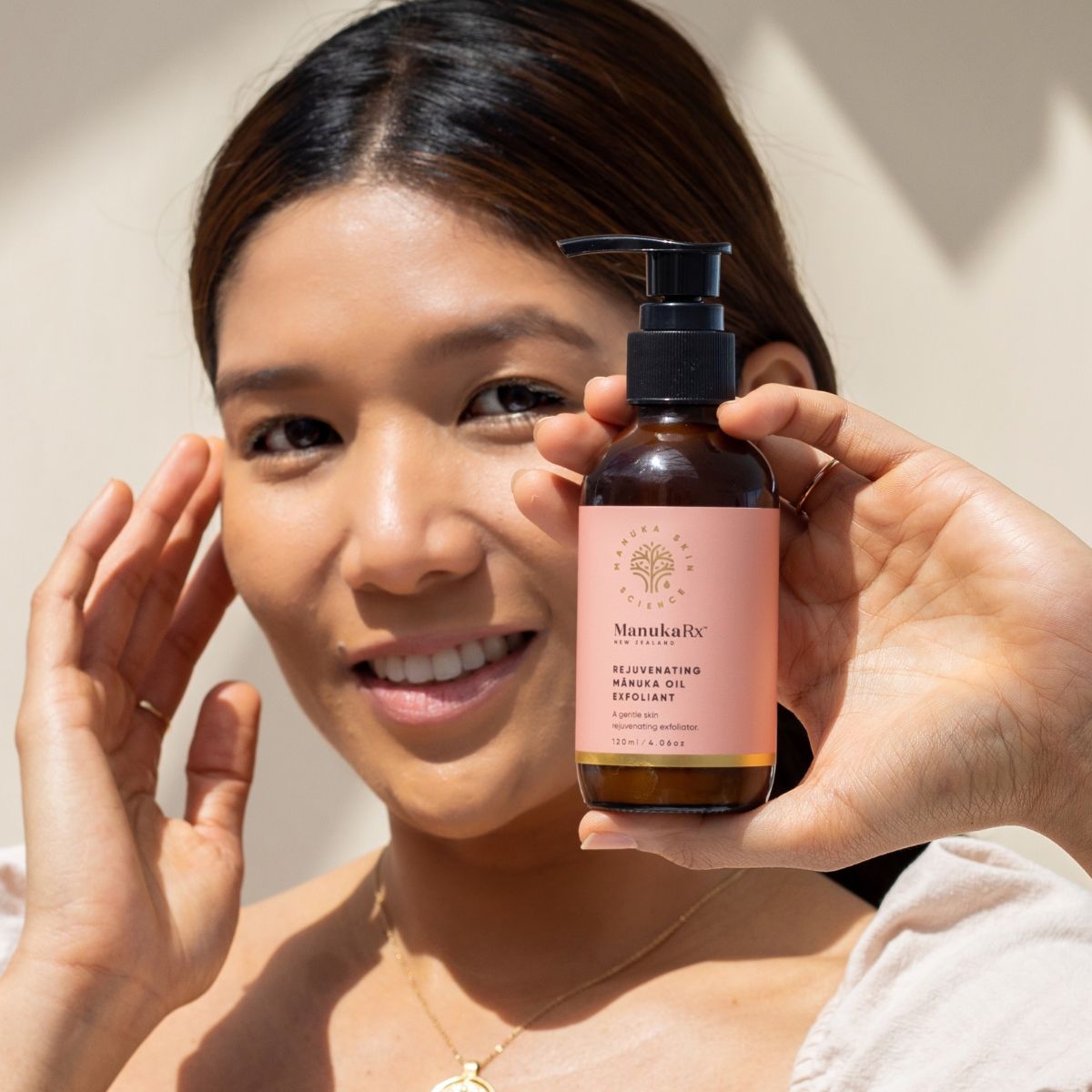 Rejuvenating Mānuka Oil Exfoliant